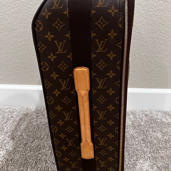 Louis Vuitton Pegase 55 Monogram Canvas Carry-on Suitcase luggage. - Picture 8 of 11
